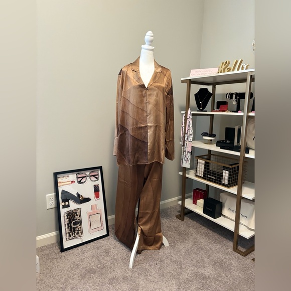 SKIMS Silk Sleep Pant NUDE PRINT (2X) Style#:AP-PNT-1141 - Picture 8 of 9